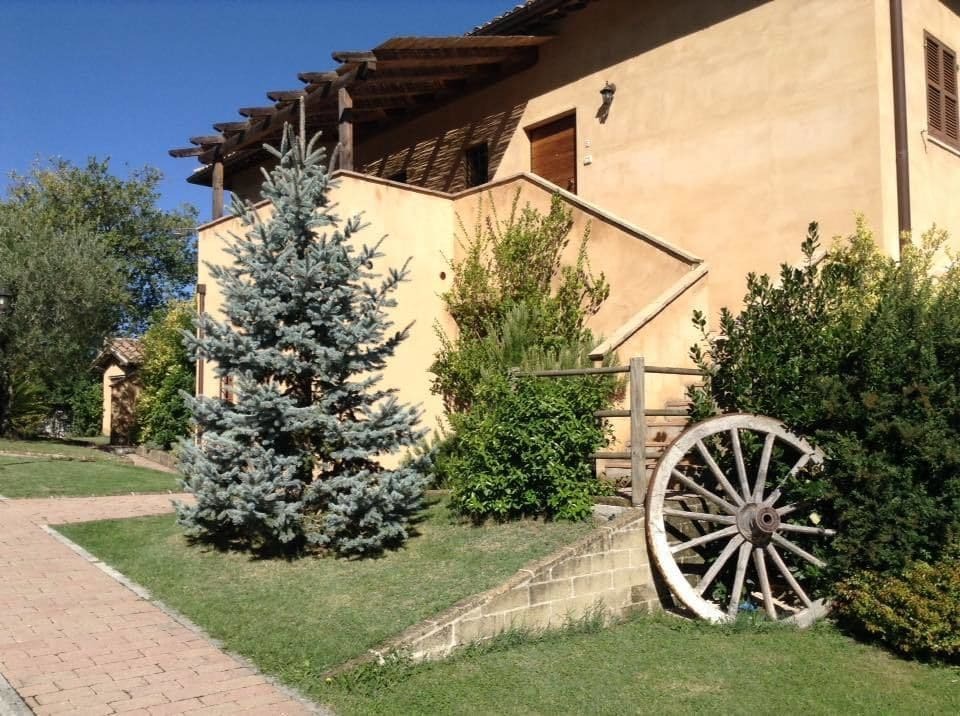 Maison d'hôtes Il Sogno à Spolète Extérieur photo